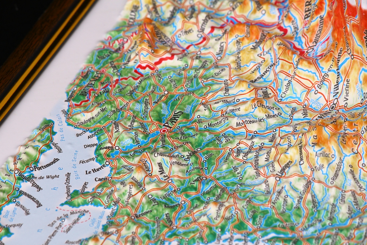 France 3D Map Middle | Raised Relief Map by TestPlay | Portfolio